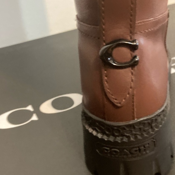 Coach Women’s Julietta Leather Boot Knee High , Walnut, size 7 - Picture 3 of 5